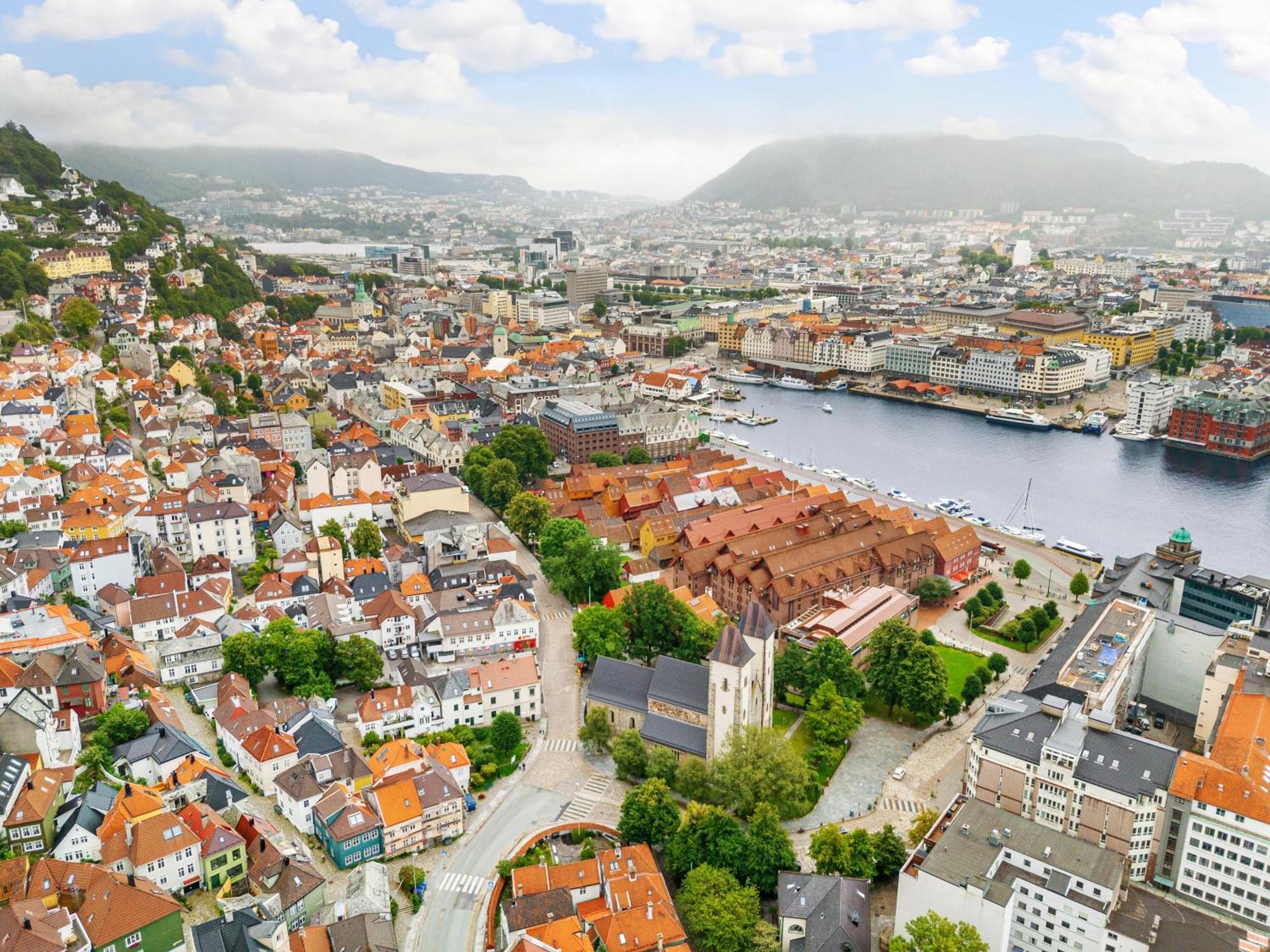 Ferienwohnung View To Bryggen - Renovated Dec 24 - Historic Cobblestone Street Bergen Exterior foto